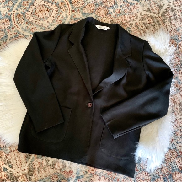 VTG Black Staple Blazer with Single Button - Picture 5 of 11